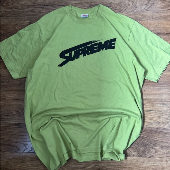 Supreme Short Sleeve Tee Dynamic Logo - Picture 1 of 3